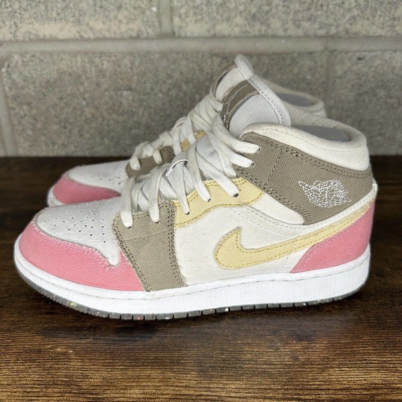 Nike Air Jordan 1 Mid SE GS Pastel Grind Shoes Size 5Y Sneaker DJ0338 100 - Picture 4 of 10